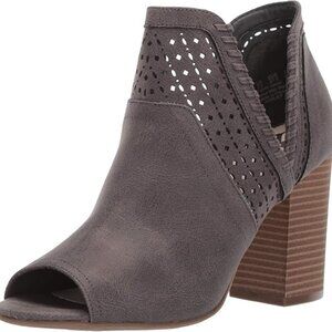 Fergalicious Huxley Peep toe Ankle boots size 8